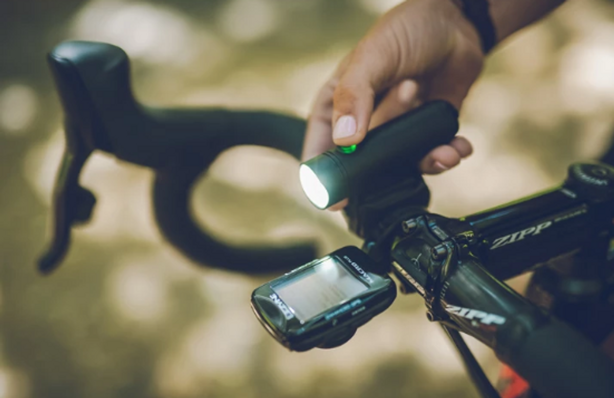 Lezyne Classic Drive 700XL Frontlys
