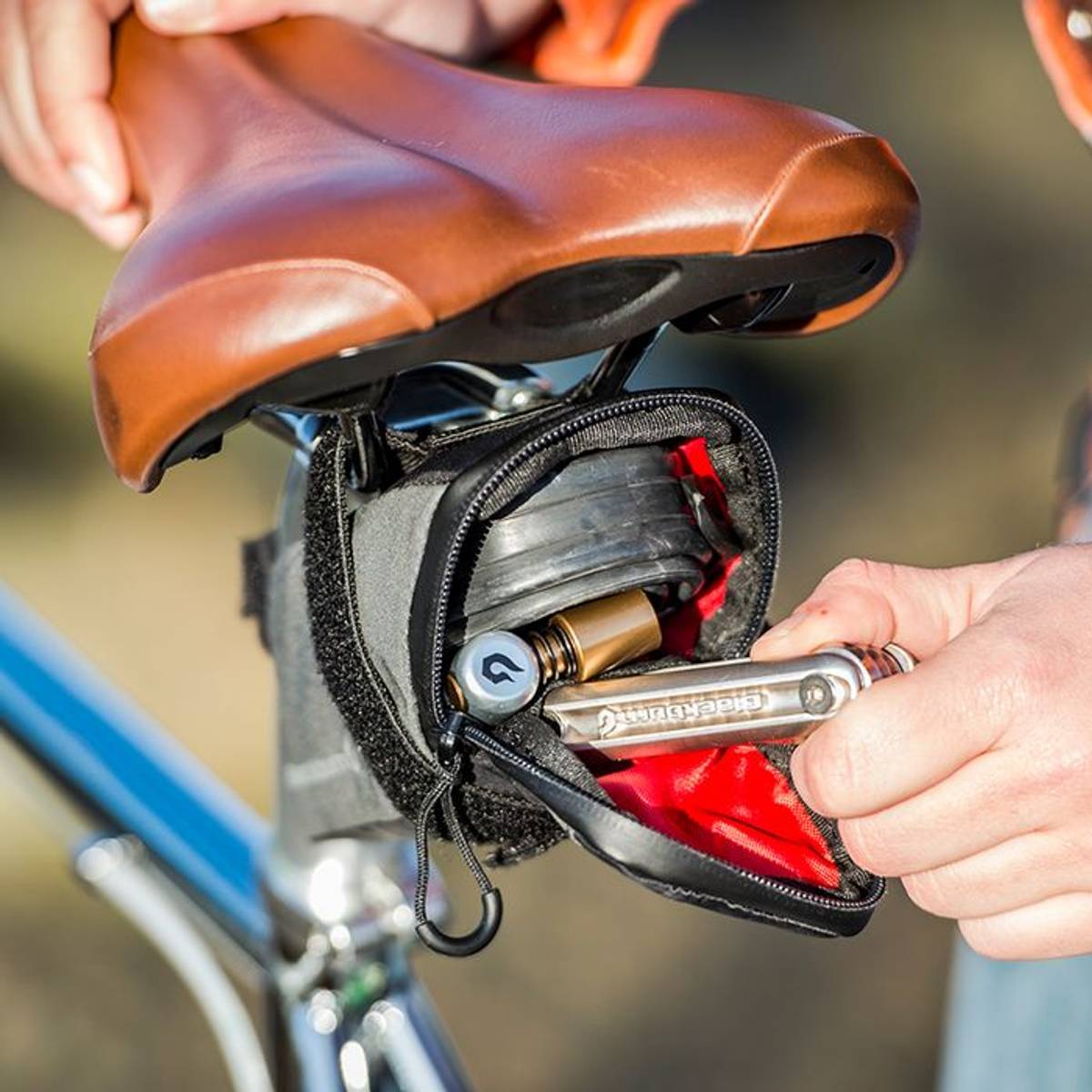 Blackburn Grid Small Seteveske